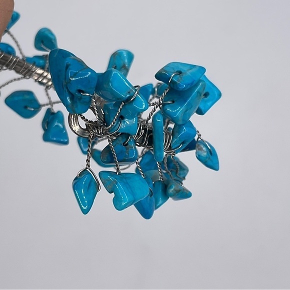 Bracelet Turquoise Chip Stone Southwestern Cuff Jewelry Blue Silver Tone Fall - Picture 6 of 7